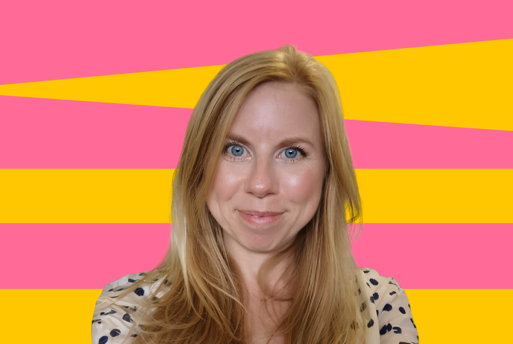 holly-andrews-headshot-4